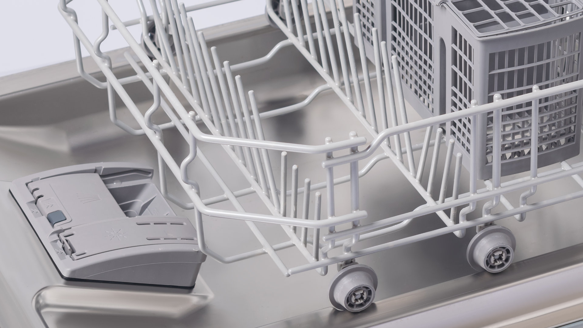 Featured image for “How to Fix Bosch Dishwasher e22 Error Code”